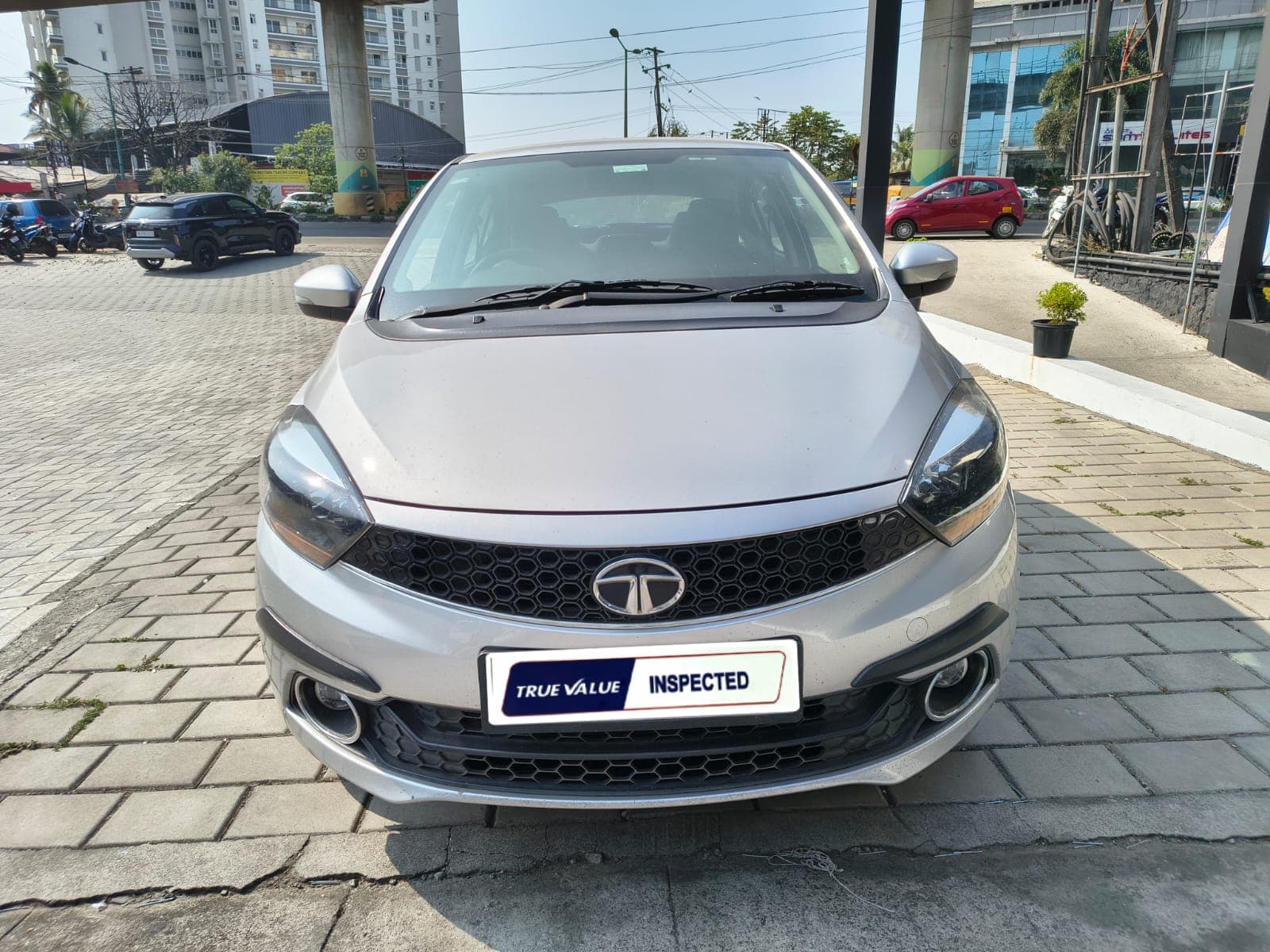 tata-tata-tigor-2018-a2sl4ugldegm4hdvneyyhxmr