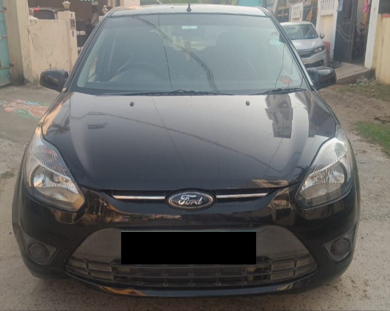ford-figo-2011-uqxf6kyal1f4i7vab8bhgjhy