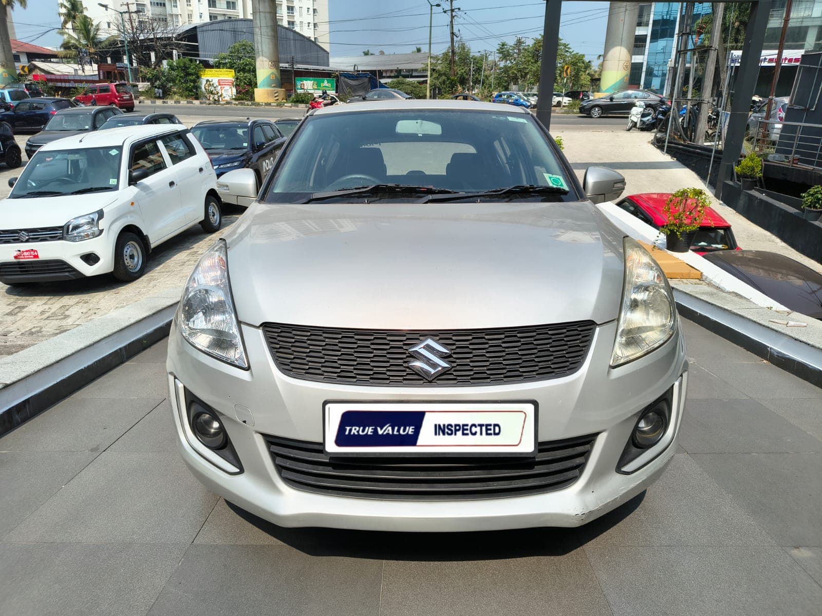 maruti-suzuki-swift-2014-jrbfnwyg0os6q02mb3dk4umg
