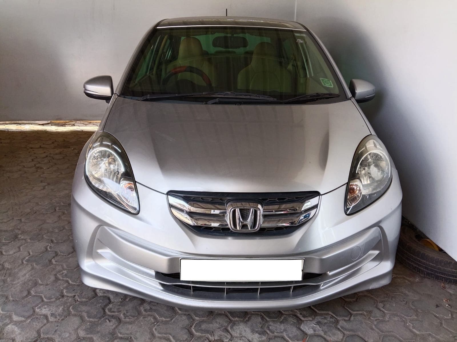 honda-amaze-2015-vtkvtujzprlt2vkf8k2jijli