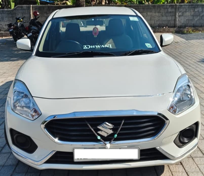 maruti-suzuki-dzire-2017-qsshajd2j9yn7ez6v4tqvwx1