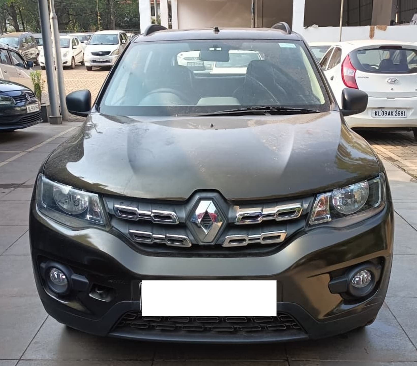 renault-kwid-2016-txf53mddo7dfxh2ng4oaya6z