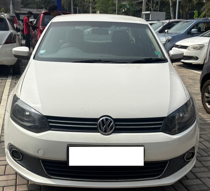 volkswagen-vento-2011-dvggni5hfcz9b6vn7cc6ivbr