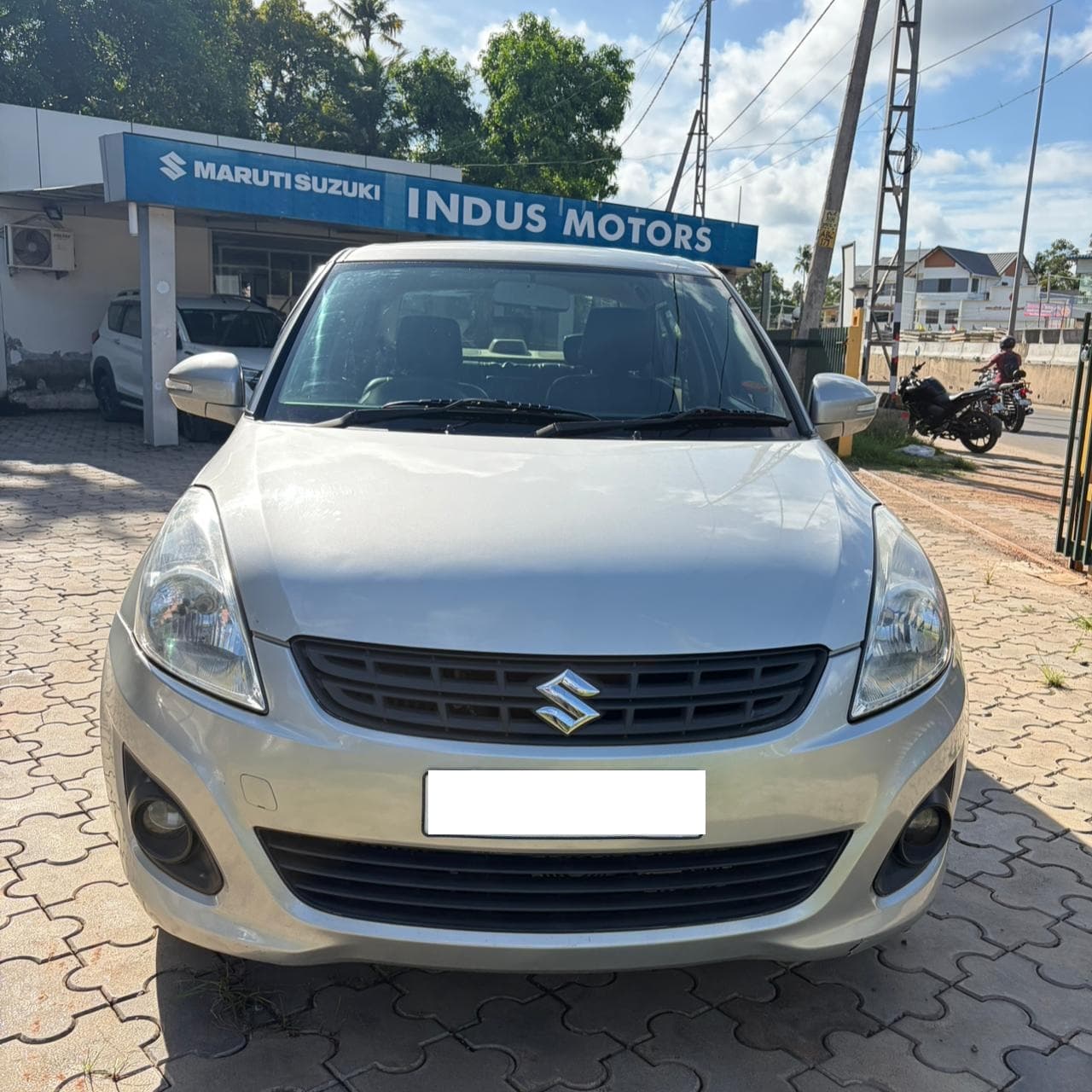 maruti-suzuki-dzire-2013-qie5kvteyxbmfycpzabj5luv