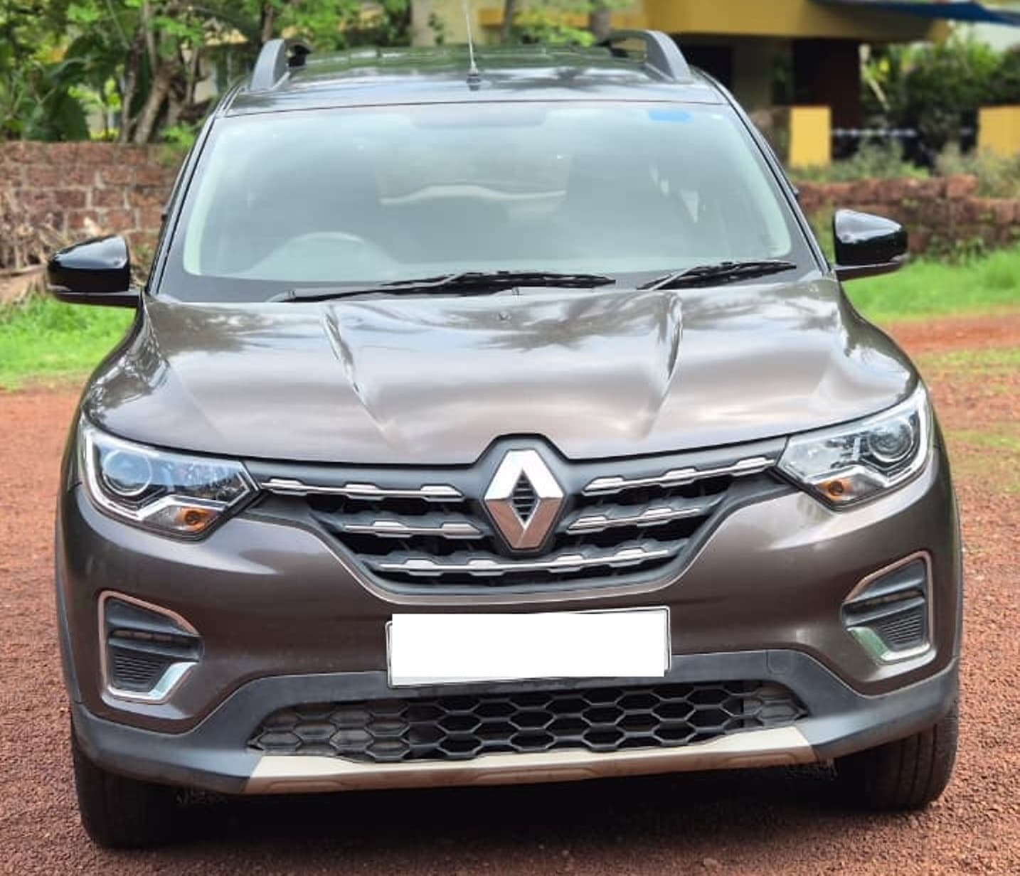 renault-renault-2022-m8gnb9rvs5f01eyz7bioci6o
