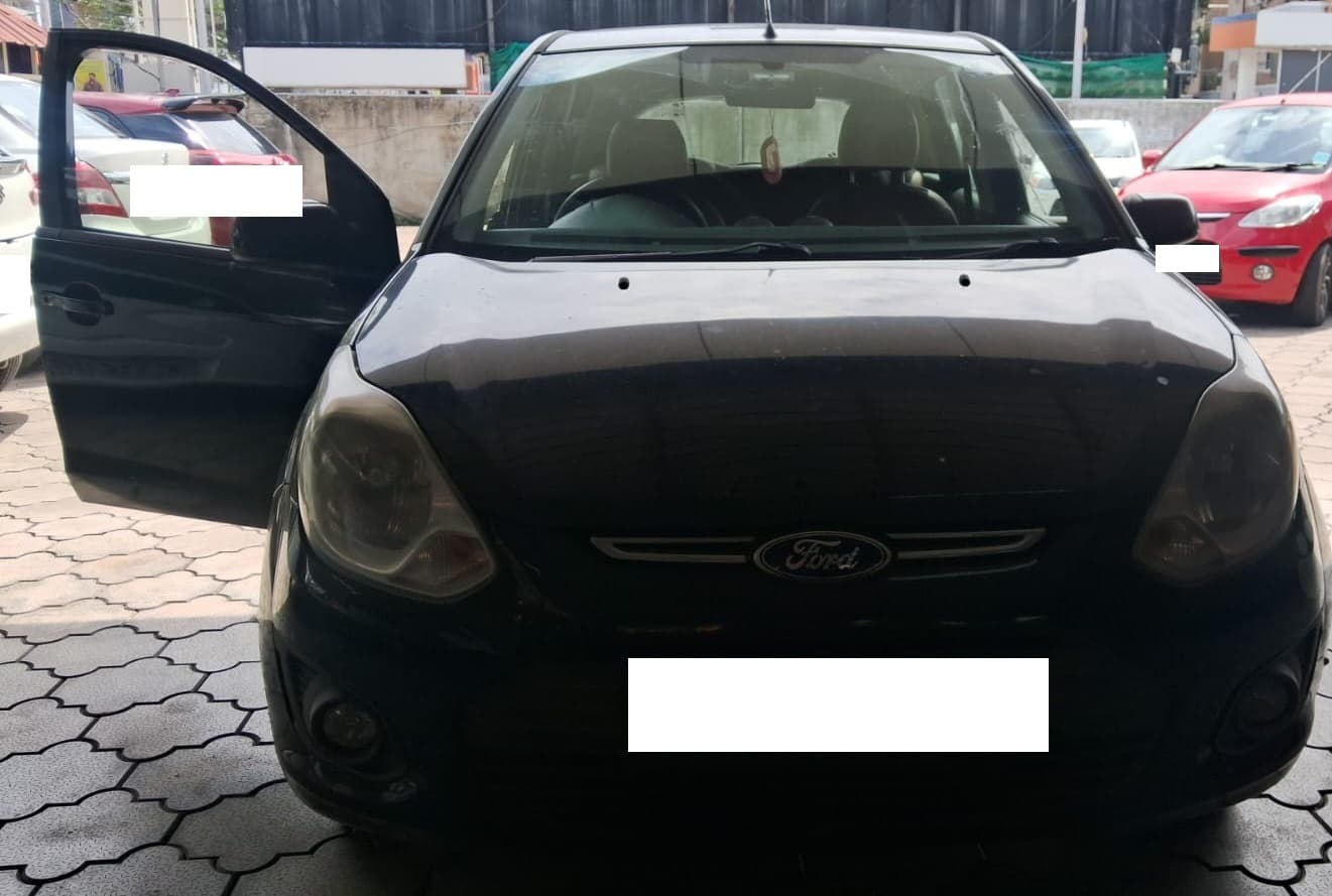 ford-figo-2013-rm3iotynrp3vgy2onsb9qexi