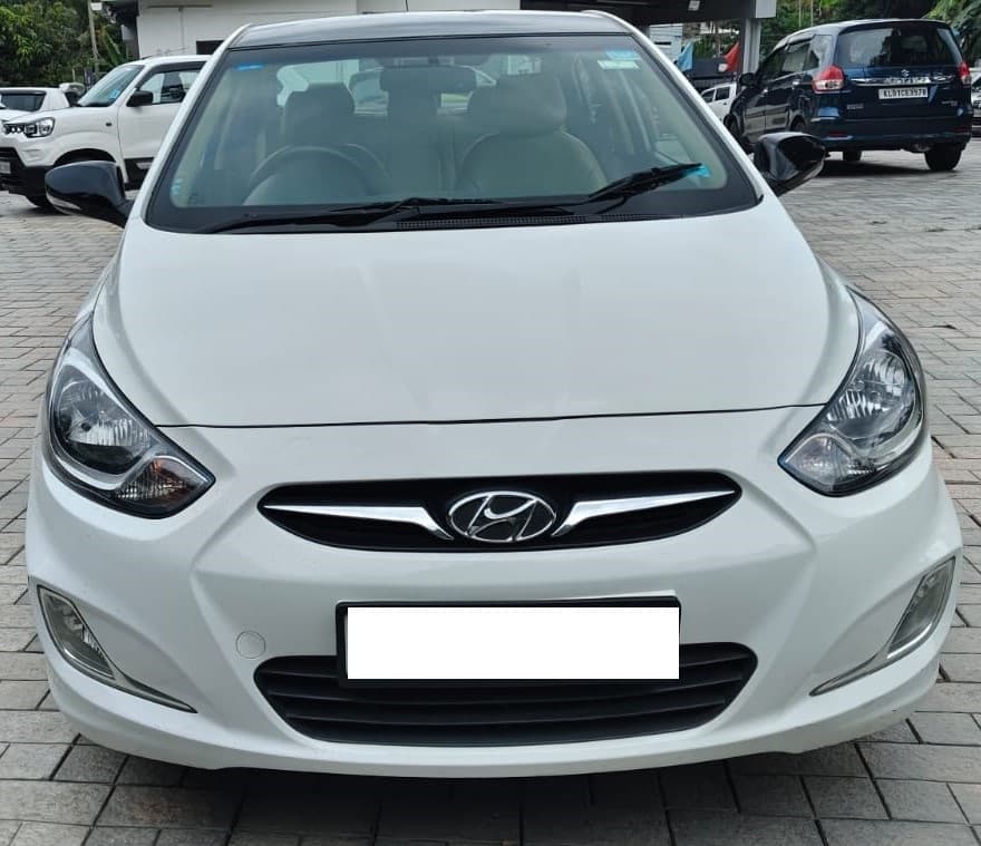 hyundai-verna-2012-b7sh61i9s0oxum6ahuw6cw2e