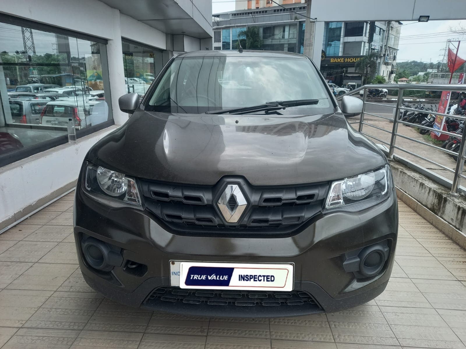 renault-kwid-2017-adfa8q7bywklr6dqs7w5r1lc
