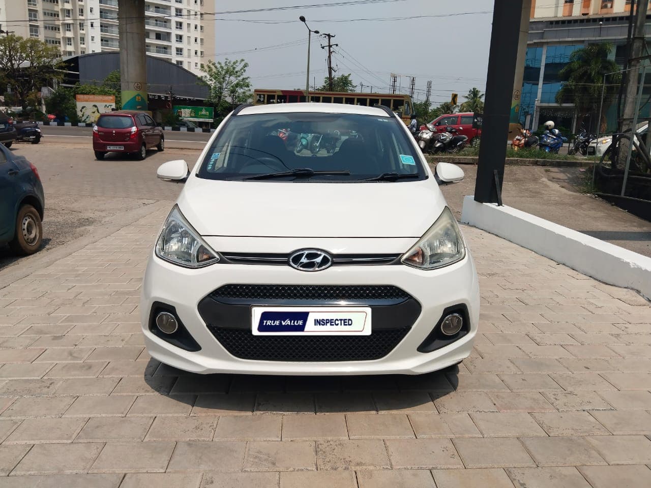 hyundai-i10-2015-jvj144q33cnmr451zt4rnp4y