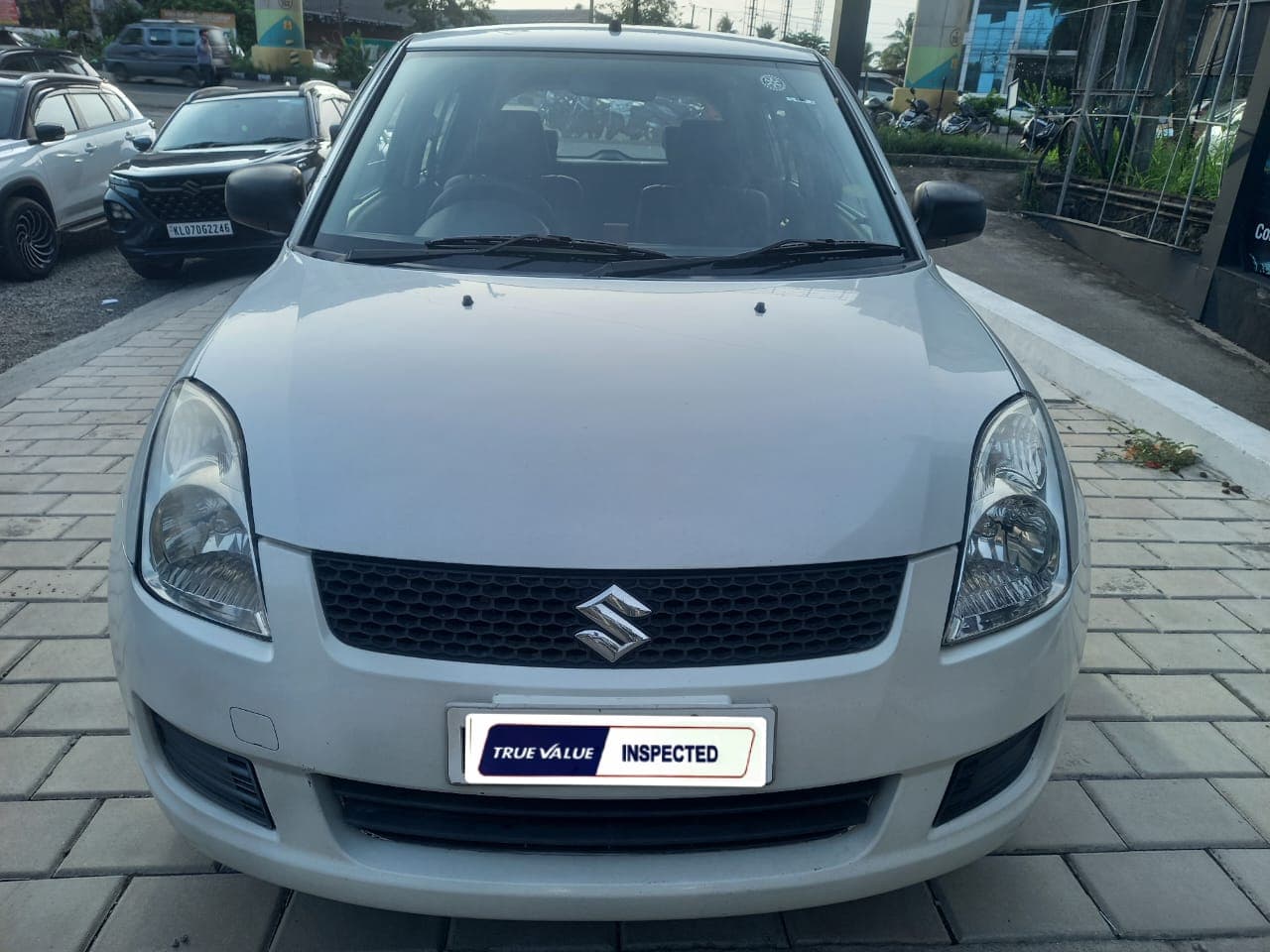 maruti-swift-2009-r7tltj69r4wxuninoiaziavu