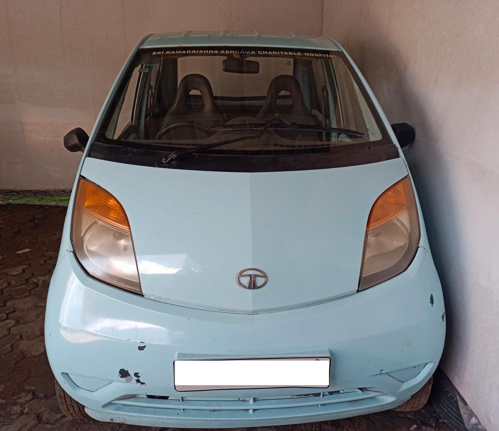 tata-nano-2010-cb25iaarqse7l4157kp51v0u