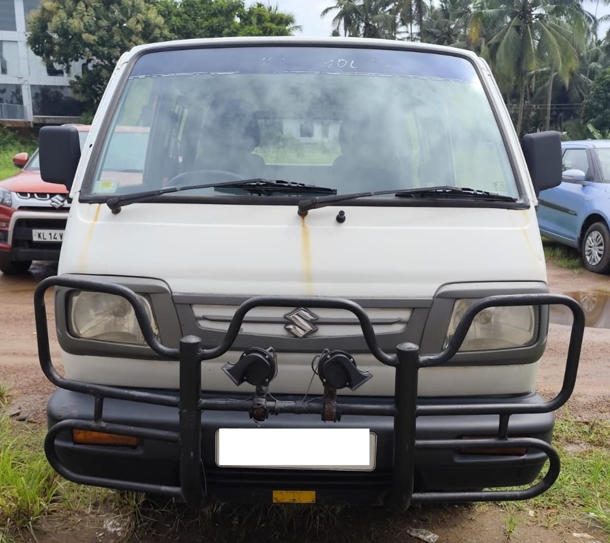 maruti-omni-2013-ysshg038wazespgfe6cphg39