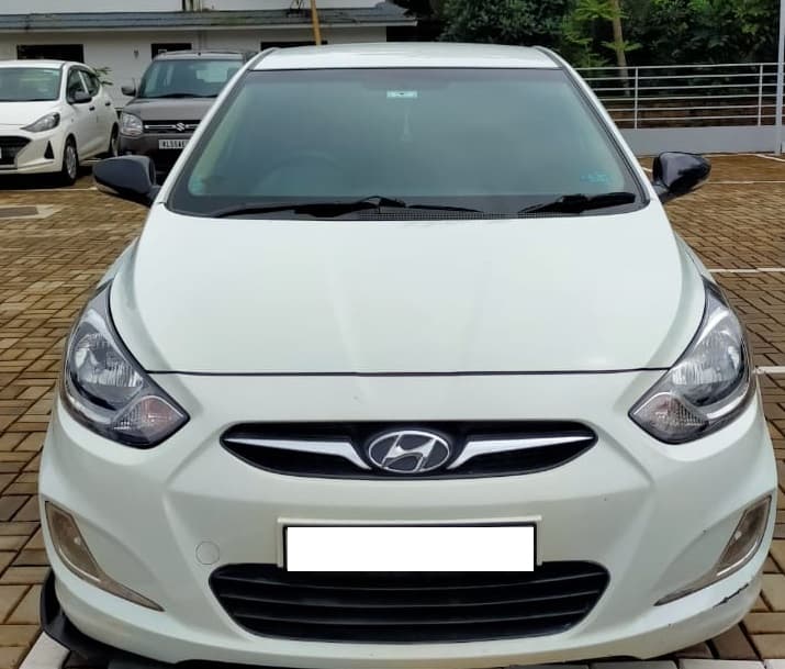 hyundai-verna-2011-ktxoo74b828tezw0n5zrobn3