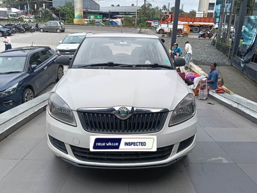 skoda-fabia-2010-zzlw6rvvtppm8zwzmtt9fjdu