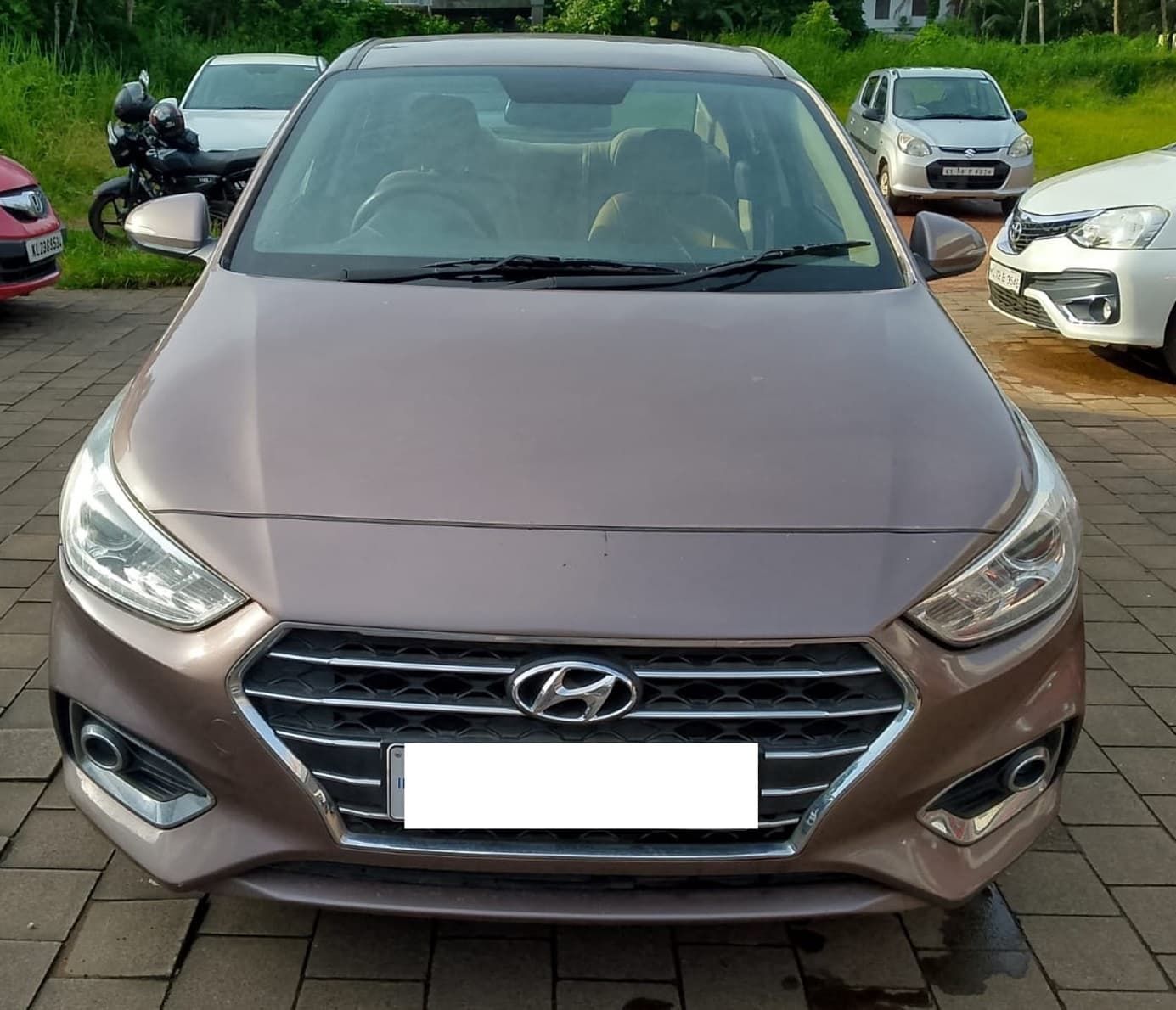 hyundai-verna-2018-mcqh6uy2s3kv5ydultgr01c5