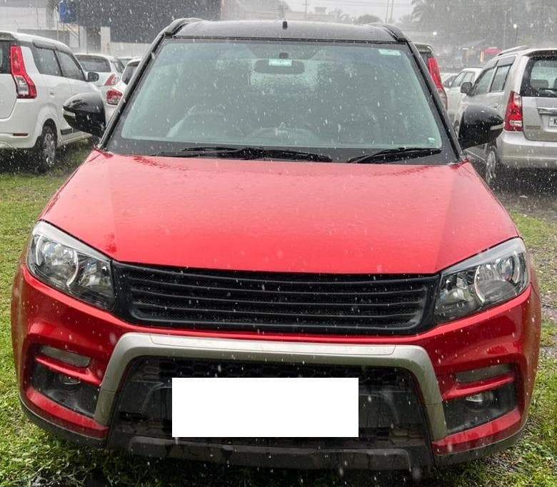 maruti-suzuki-brezza-2017-evw8sk3vccak12j1u4mafw4h
