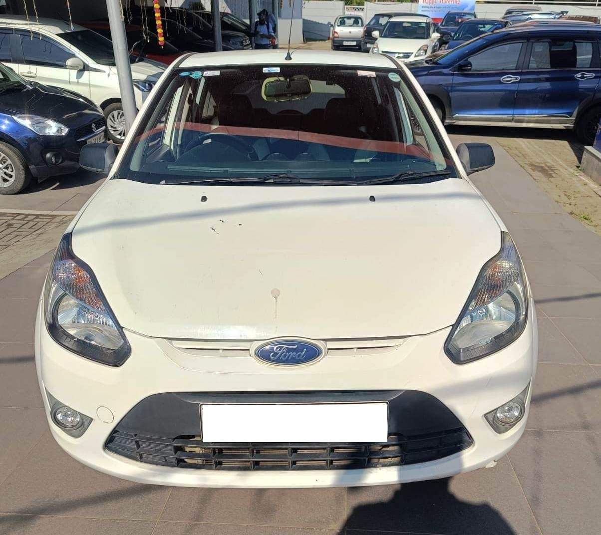 ford-figo-2011-zl2wd5bzty0w1mfvw4beai1h