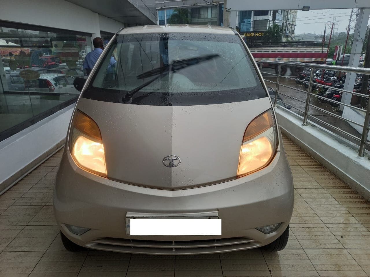tata-nano-2011-uczcu3atgizgfk0ov7ffurig