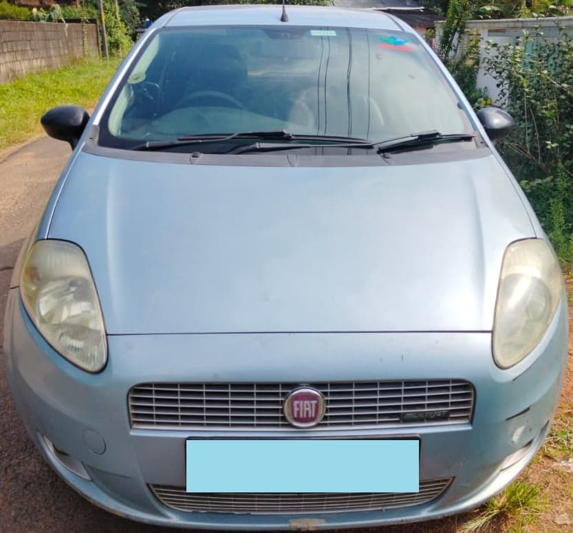 fiat-punto-2011-nl244f4toy8yndukobfv6fu1