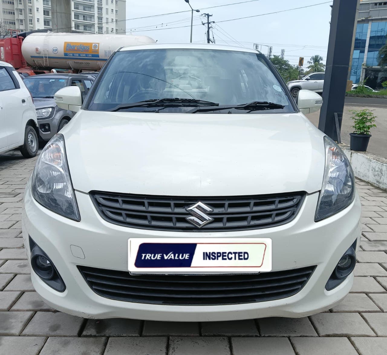 maruti-suzuki-dzire-2014-svsapcxg11fsocrb555v8uzw