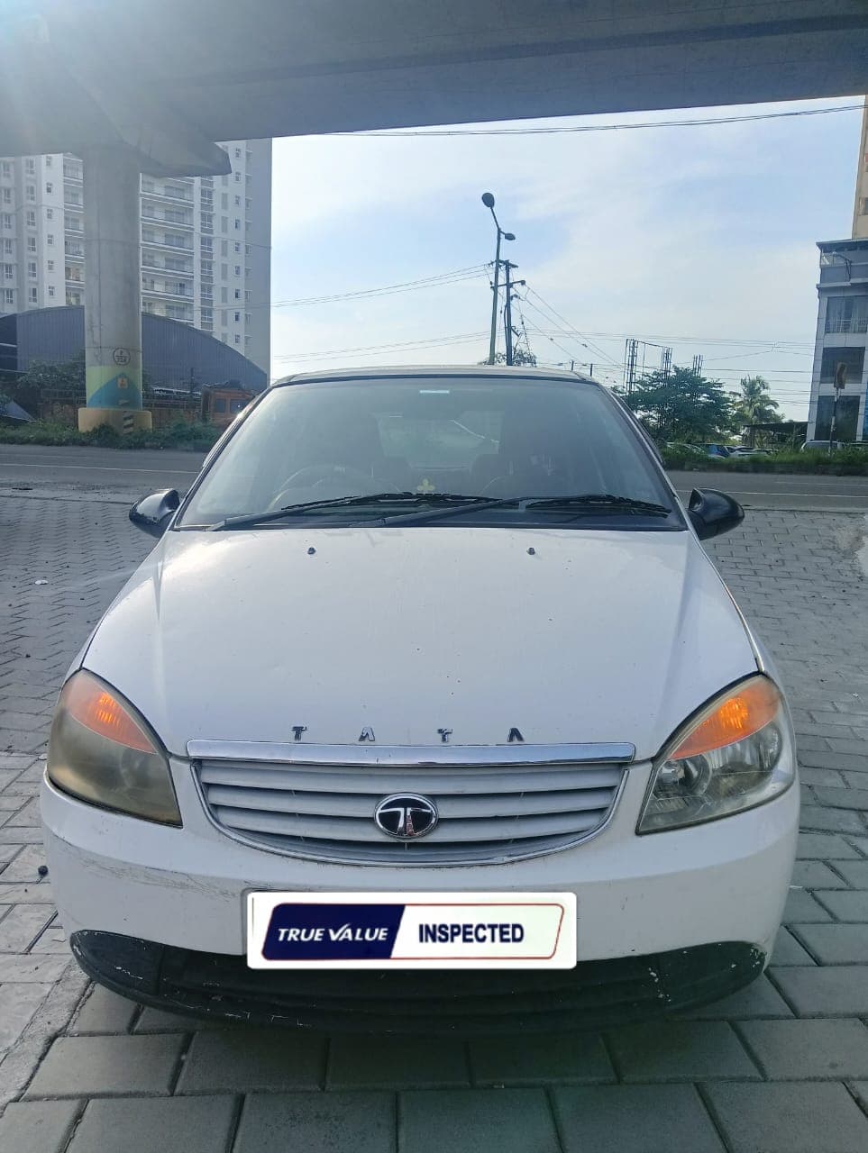 tata-indica-2012-r0rowhmic0jdze9k6ztxdvrr