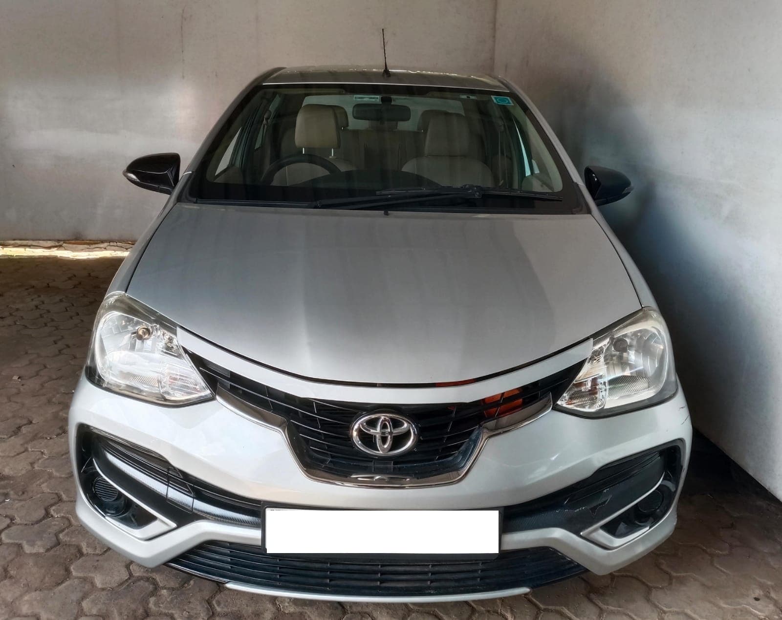 toyota-etios-2017-lm80wup4kb7homsfkb530b4a