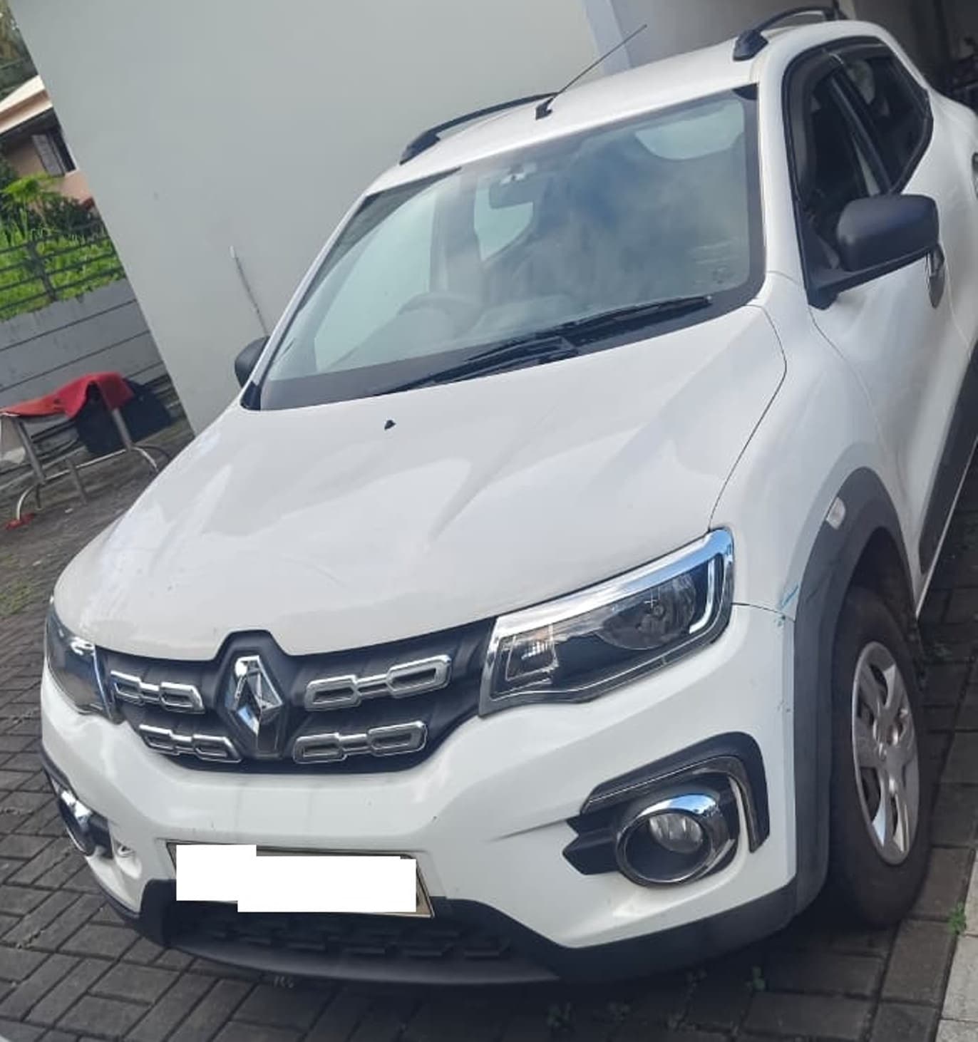renault-kwid-2016-lkngmkrs2279uhx6gaef7hg0