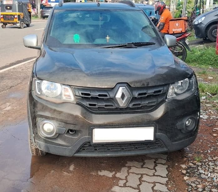 renault-kwid-2018-sfvejvrg2fkfasbf1groped6