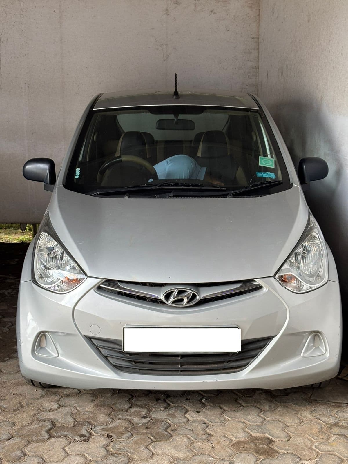 hyundai-eon-2011-sr0tv8j0tlzk8akmv1r7nvuq