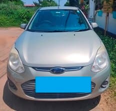 ford-figo-2013-hd5g50u9c8a4a4bictaynhqe