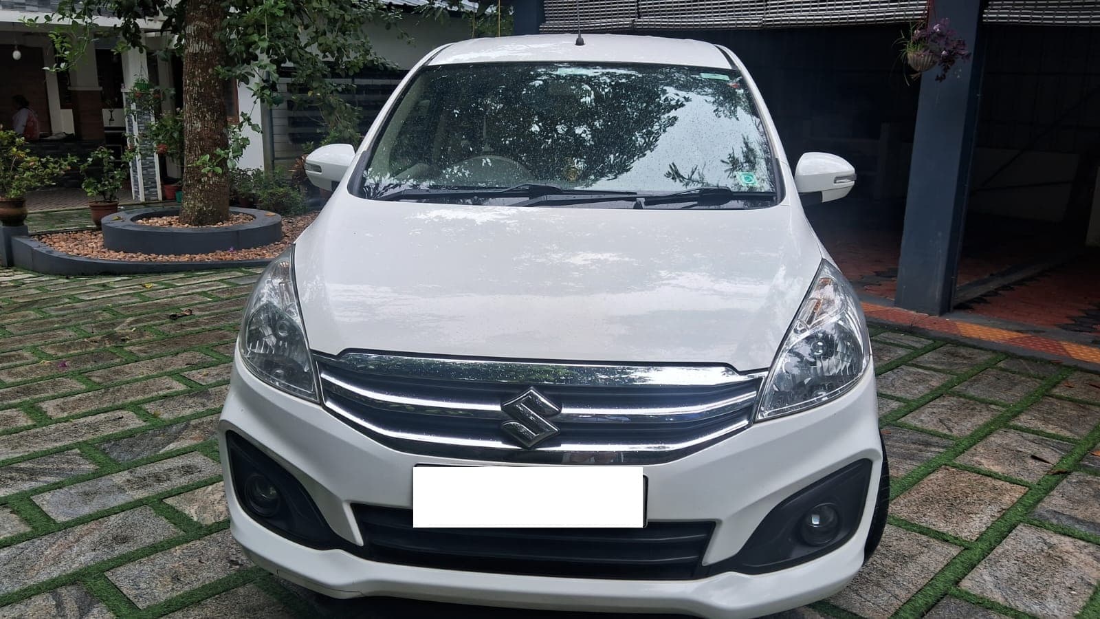 maruti-ertiga-2016-oehur5mgvz4a0ktxn1kcdw4b
