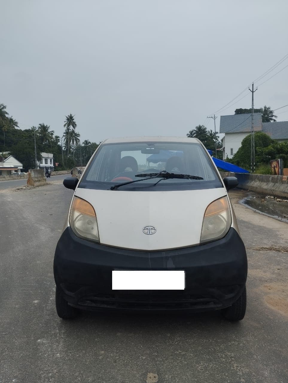 tata-nano-2013-bzfyxflr4dq3ntivy99xw31y