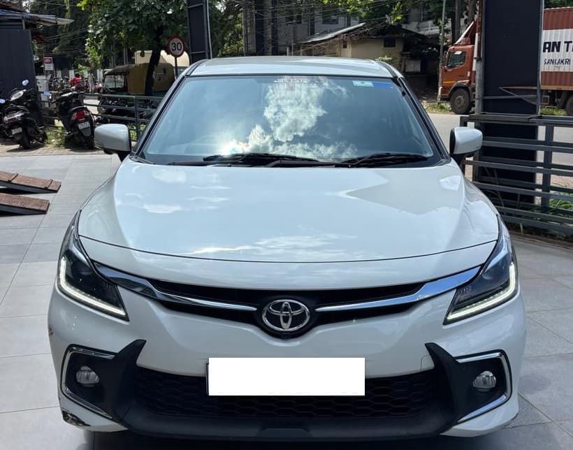 toyota-glanza-2023-ahml1et2t1z2czg578avby03