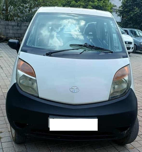 tata-nano-2012-rmyip0hc9um9c03pm2vpi4fl
