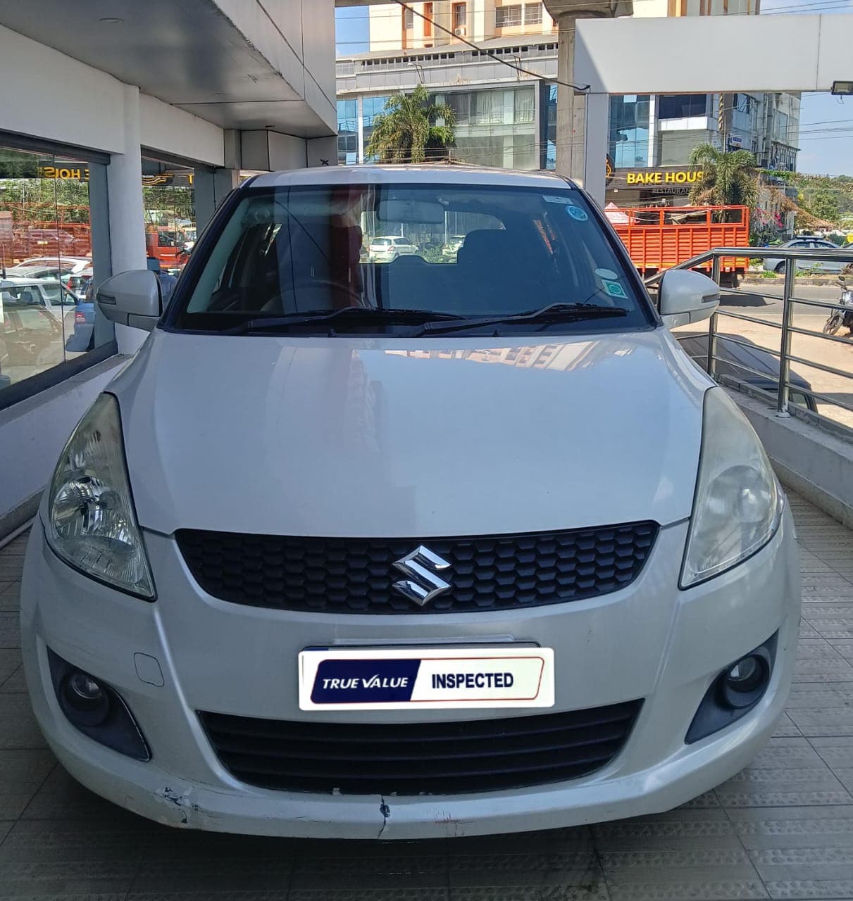 maruti-suzuki-swift-2014-uayvvb665c5926e5gkj57etl