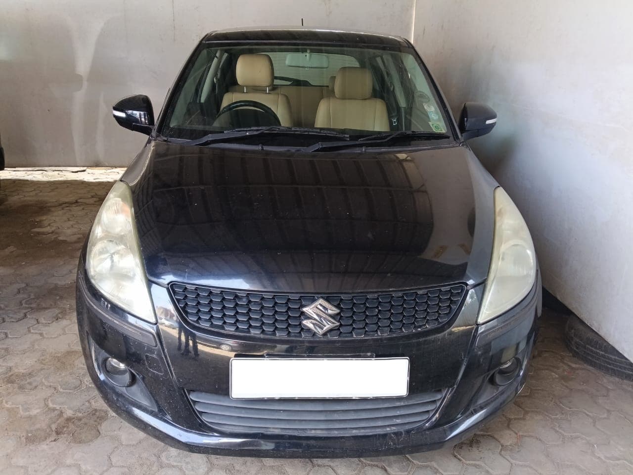 maruti-suzuki-swift-2011-d821q8z7if39x7two7kauqjk