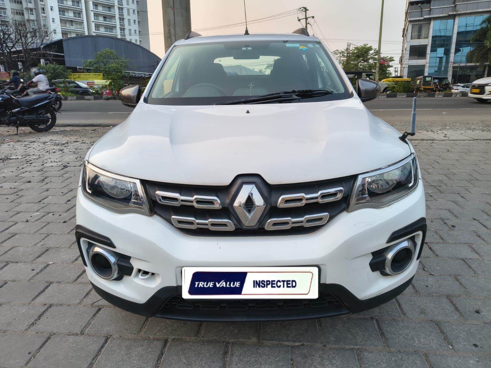 renault-kwid-2017-sb0awy0qigbzztsnn5hjuoxl