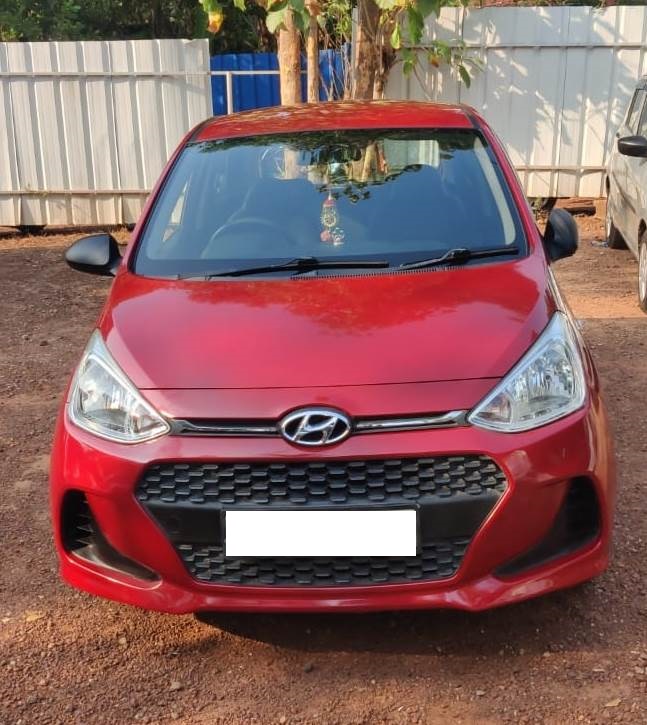 HYUNDAI I10 2017 Second-hand Car for Sale in Kollam