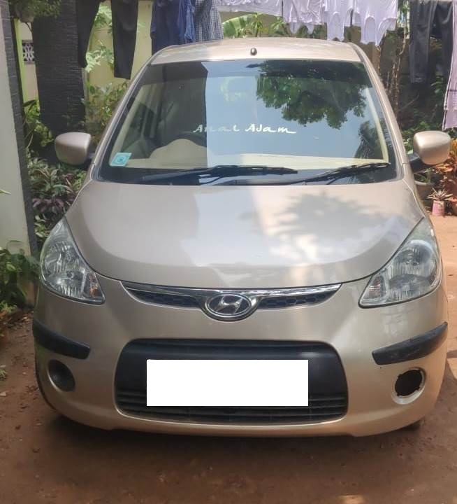 HYUNDAI I10 2010 Second-hand Car for Sale in Kollam