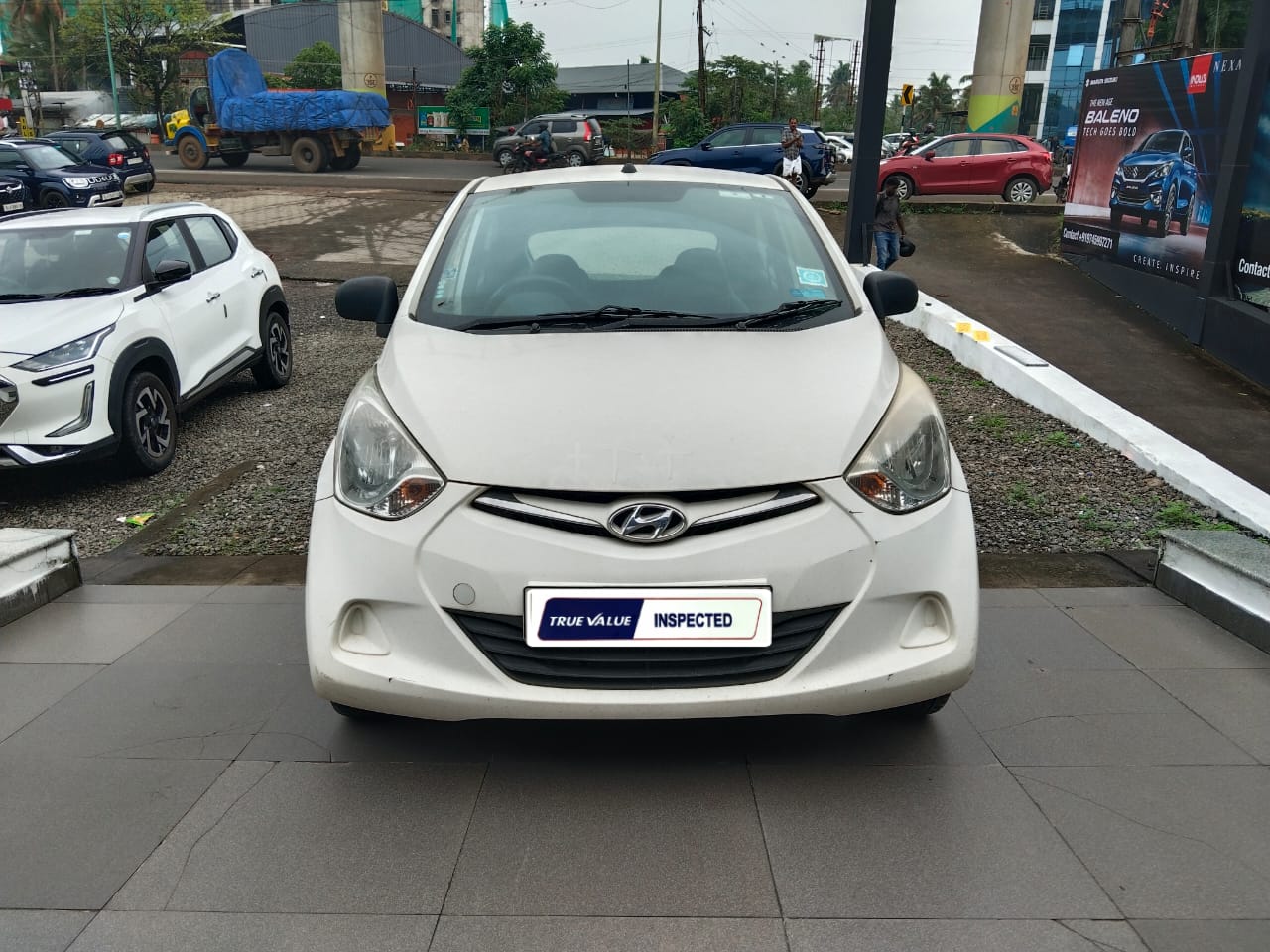 HYUNDAI EON in Ernakulam