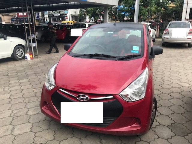 HYUNDAI EON in Ernakulam