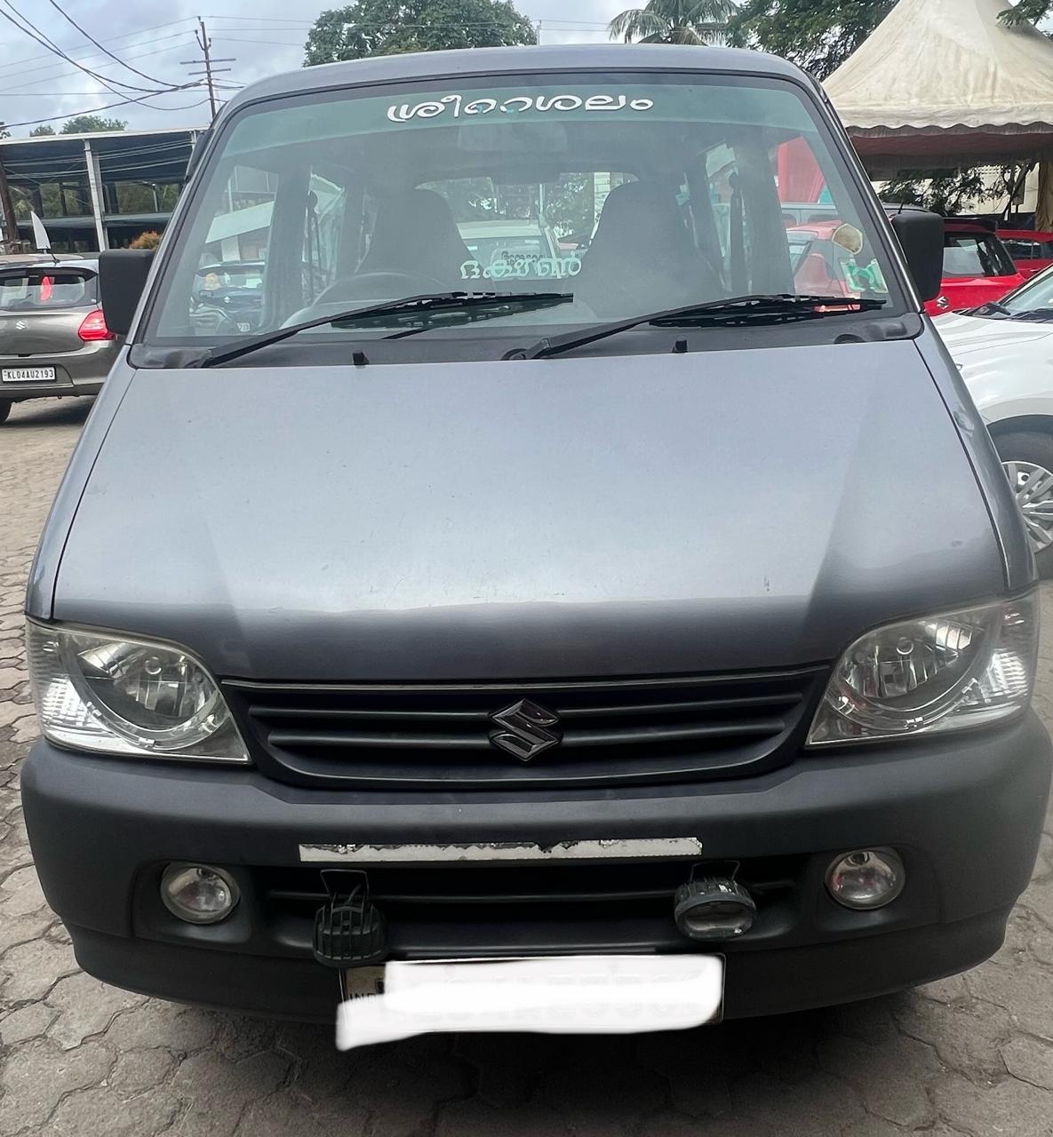 MARUTI EECO 2013 Second-hand Car for Sale in Ernakulam