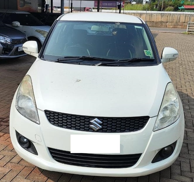 MARUTI SWIFT in Kasaragod