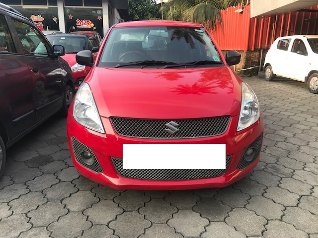 MARUTI SWIFT in Ernakulam