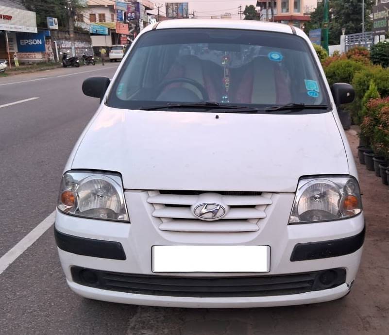 HYUNDAI SANTRO in Alappuzha