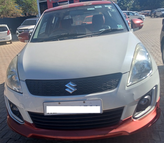 MARUTI SWIFT in Kasaragod