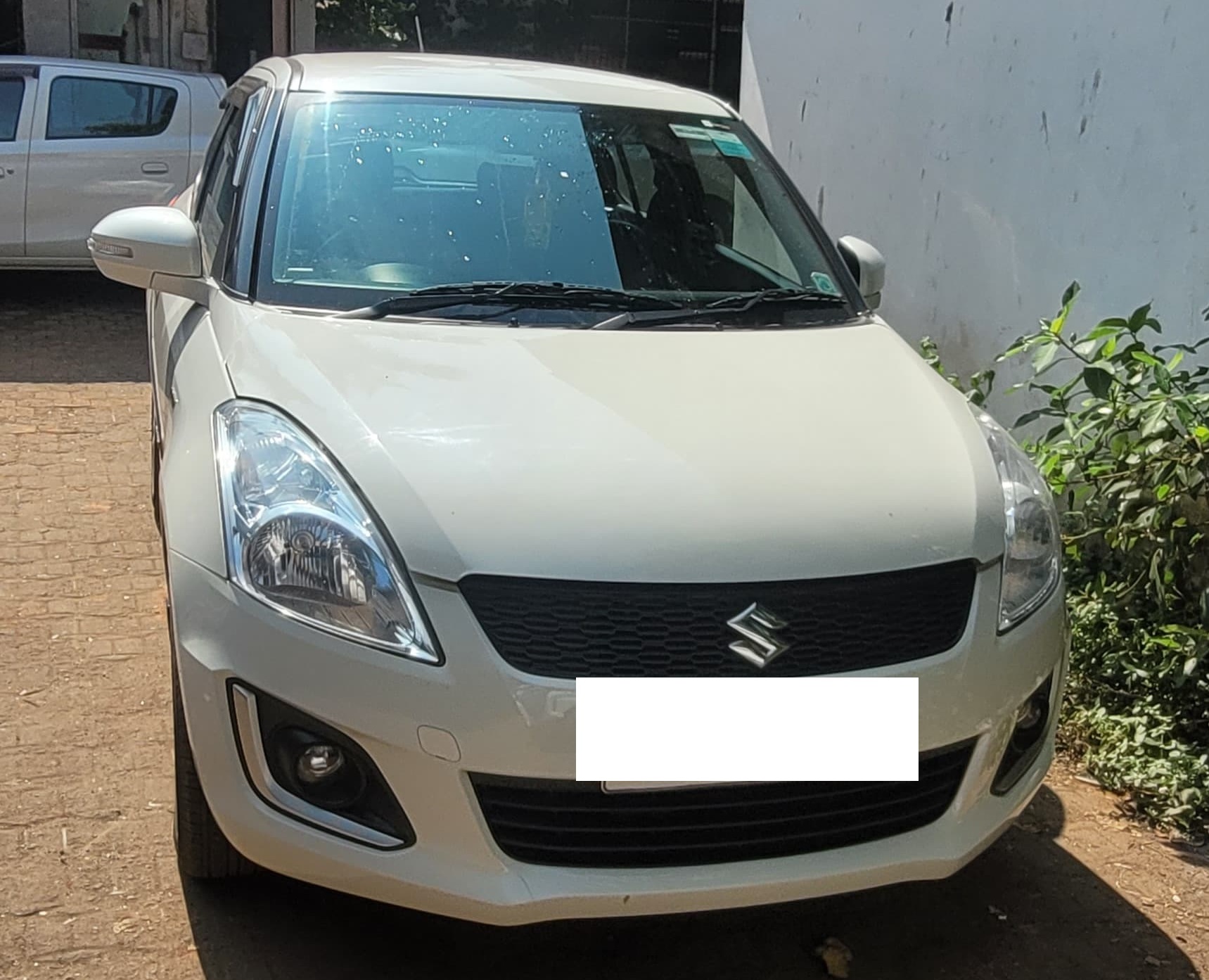 MARUTI SWIFT in Kasaragod