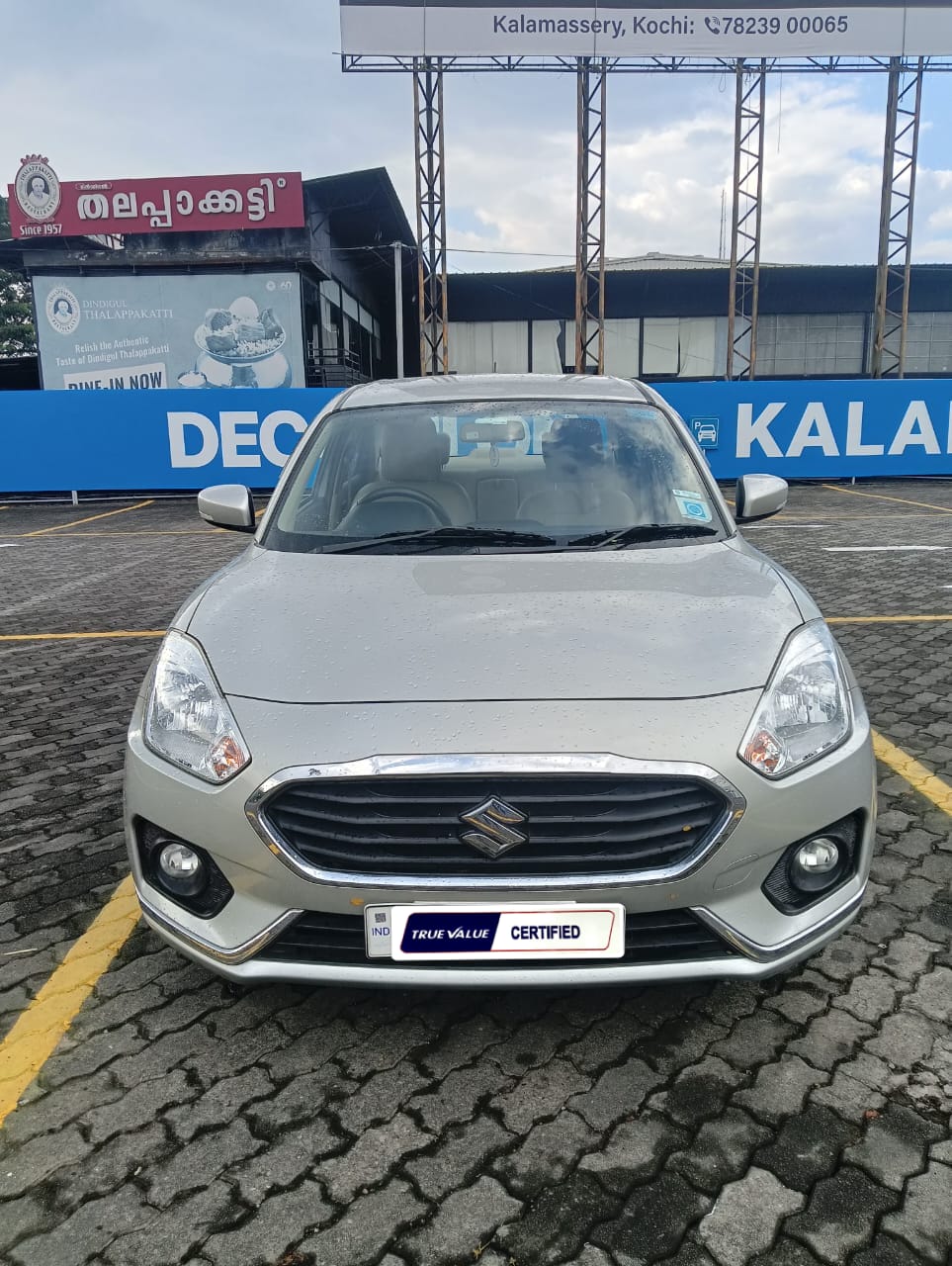 MARUTI DZIRE in Ernakulam