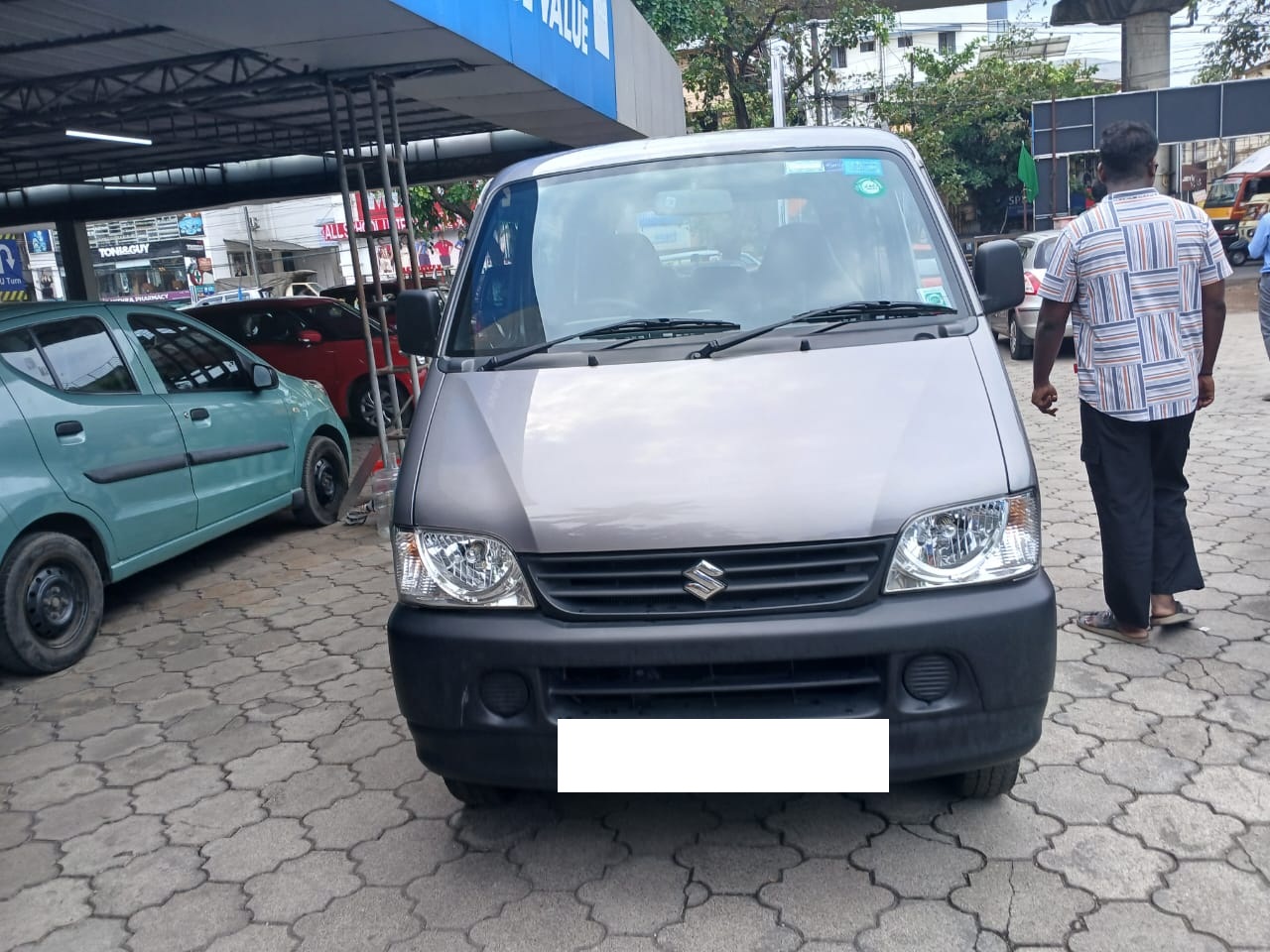 MARUTI EECO in Ernakulam