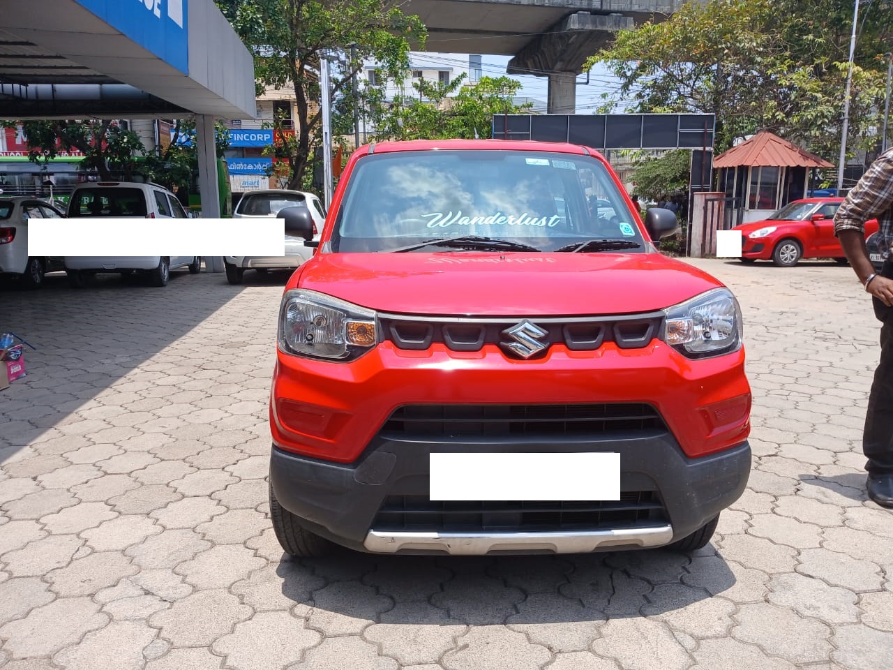 MARUTI S PRESSO in Ernakulam